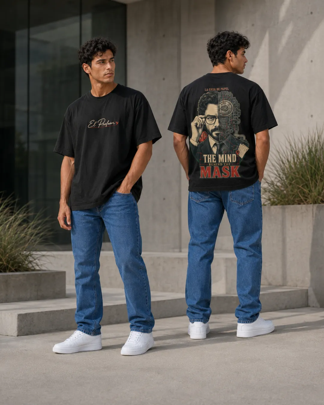 T-shirt oversize noir La Casa de Papel porté, avec motif El Profesor devant et grand imprimé au dos